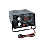 CARICABATTERIA PER BATTERIE PIOMBO - REGOLABILE CON DISPLAY